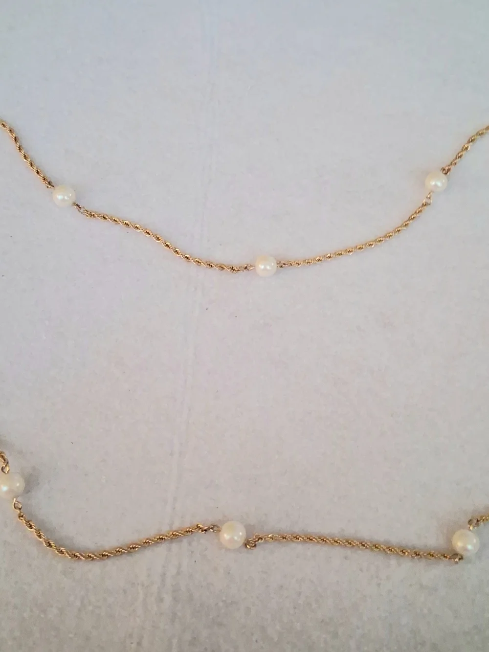 Vintage Gold Tone Pearl 14 1/2" Long Rope Necklace - Women Jewelry - Picture 2 of 4